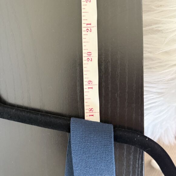 Aritzia Babaton XL Sculpt Knit Greek Tank Navy Blue Ribbed Shape Wear Boho Chic - Picture 16 of 16